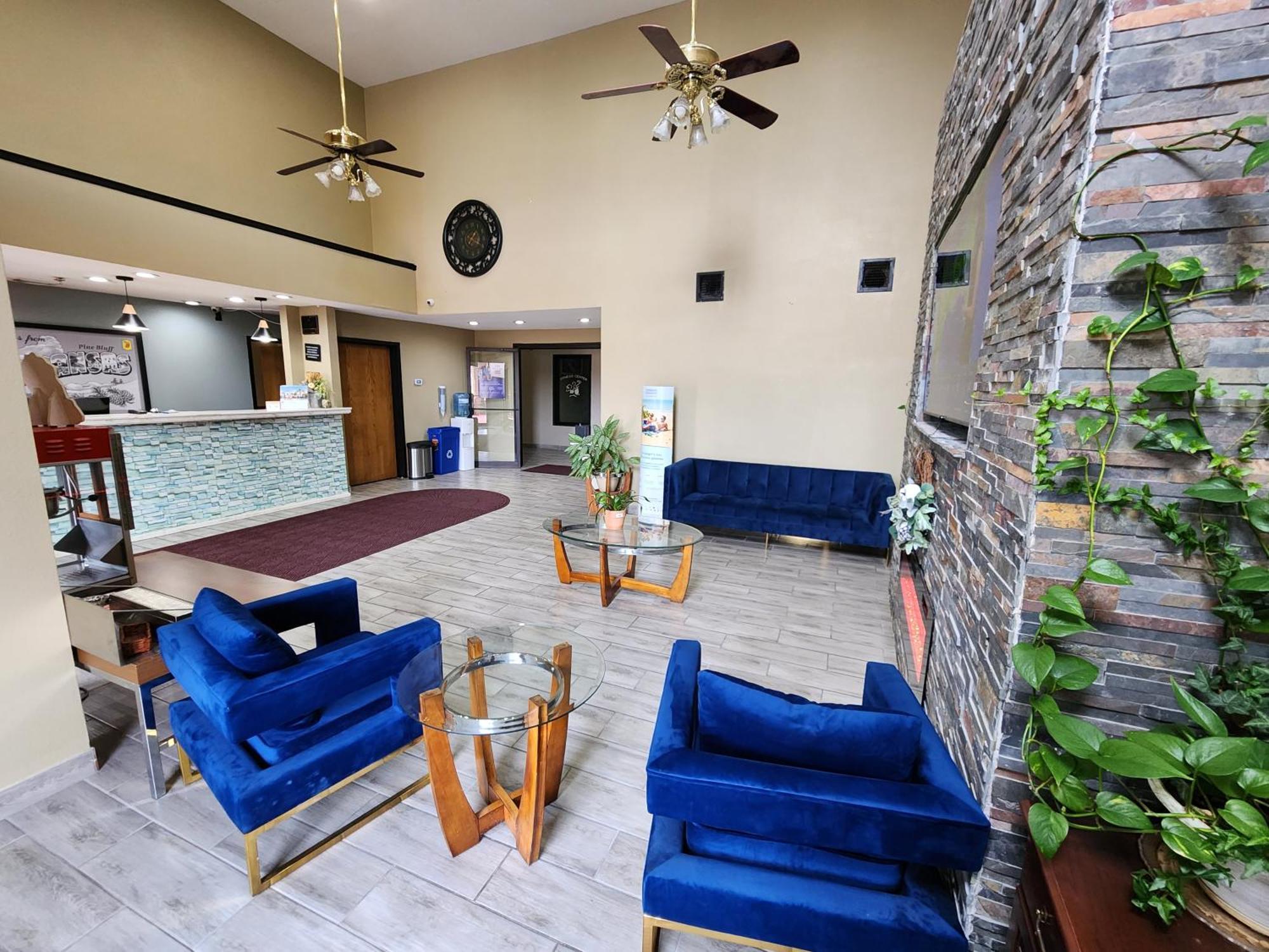 Super 8 By Wyndham Pine Bluff Hotell Eksteriør bilde